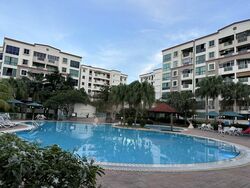 West Bay Condominium (D5), Condominium #500095131